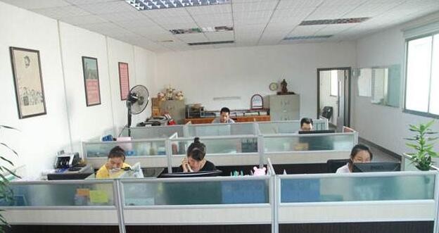 厦门麦克维尔中央空调网站(如何选择靠谱的售后服务商)。 厦门麦克维尔中央空调网站(如何选择靠谱的售后服务商)。